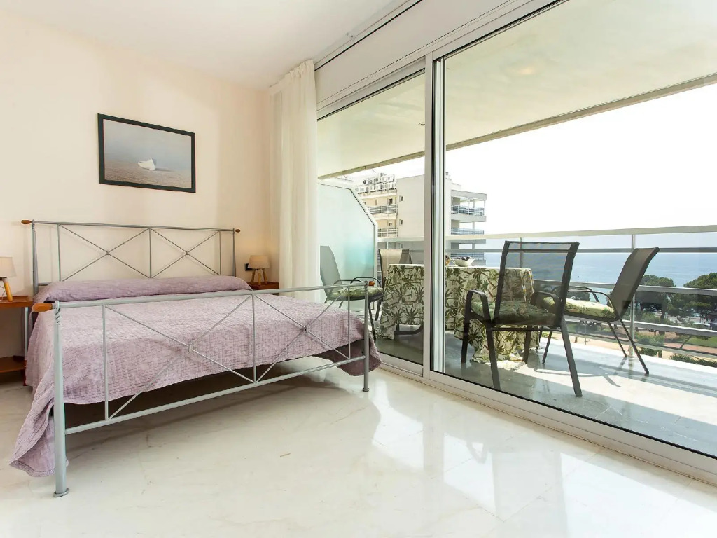 Suite Blanes - Three Bedroom