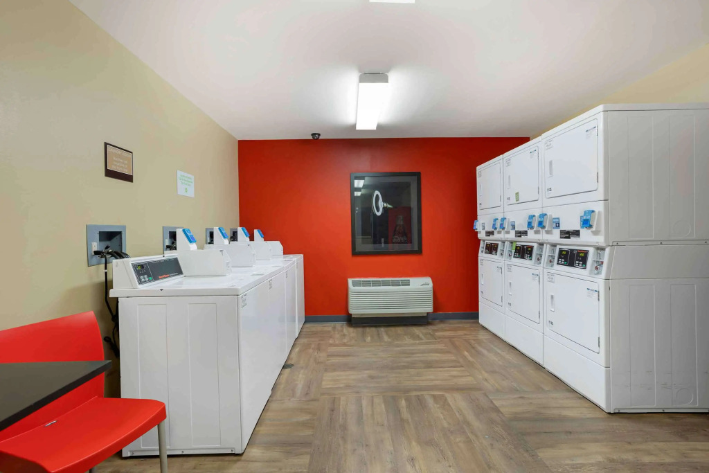 Extended Stay America Select Suites - Springfield - South