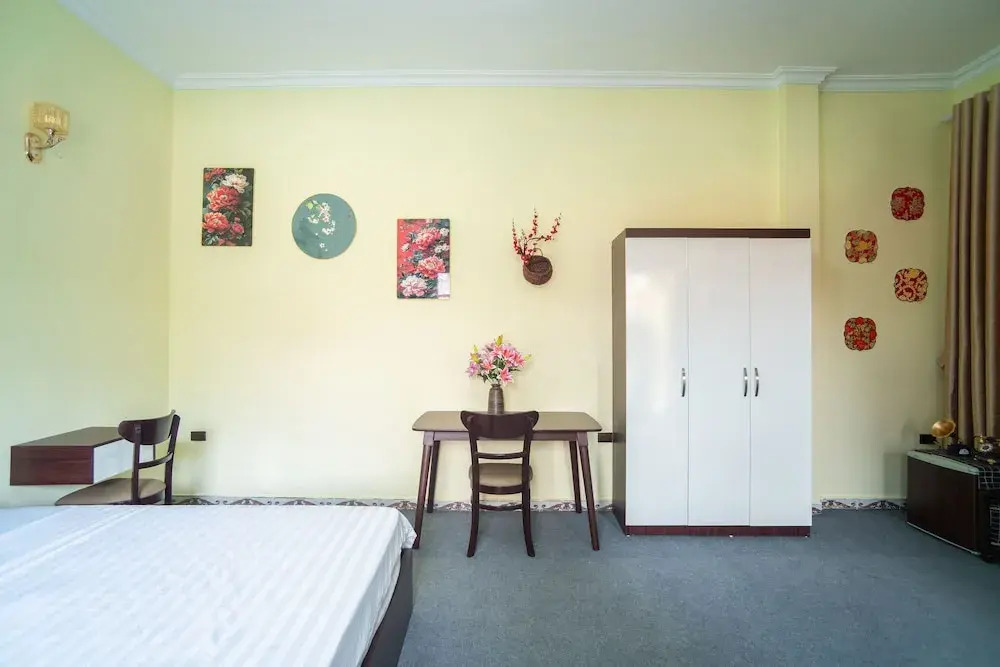 CozyPosy Premier Apartment