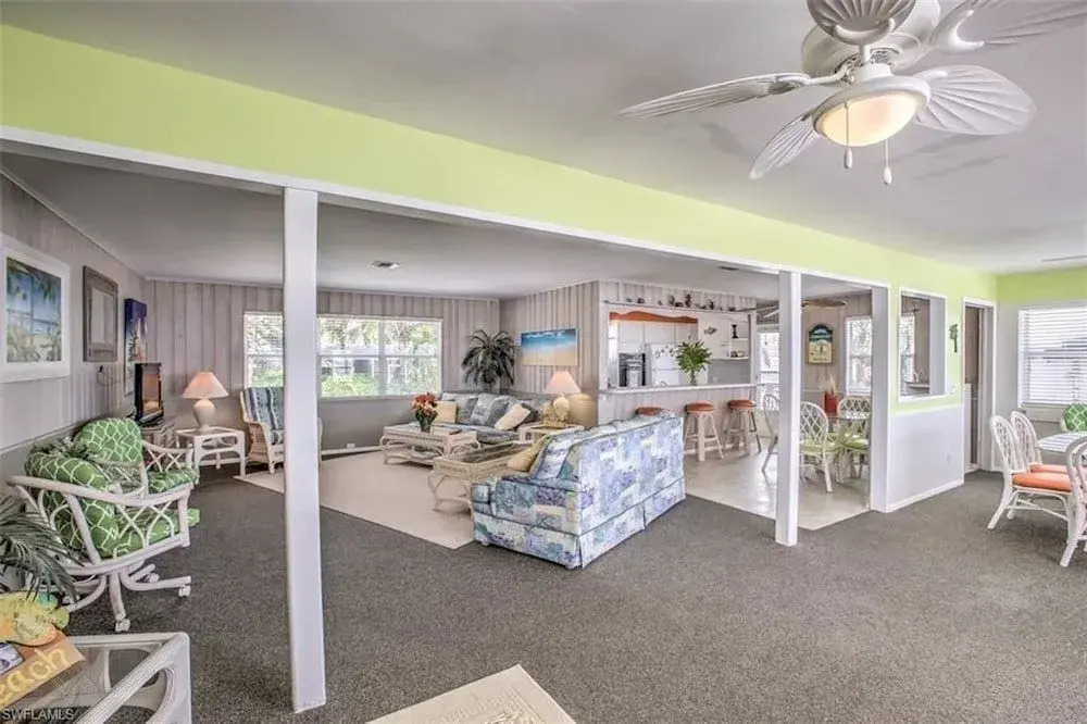 50 Ave E 2 Bedrooms 2 Bathrooms Home