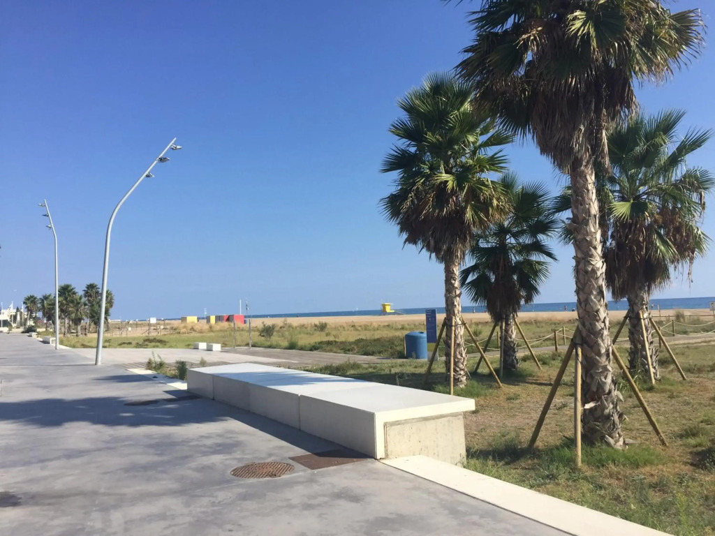 Beachfront Resort Apartment