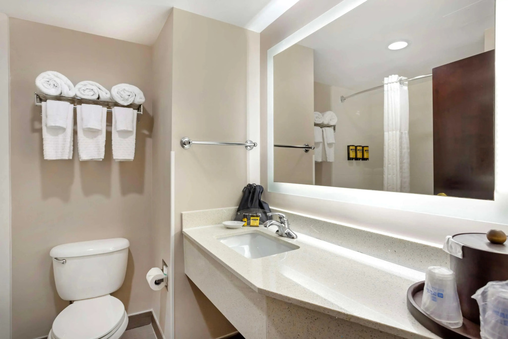Best Western Plus Fairfield Hotel
