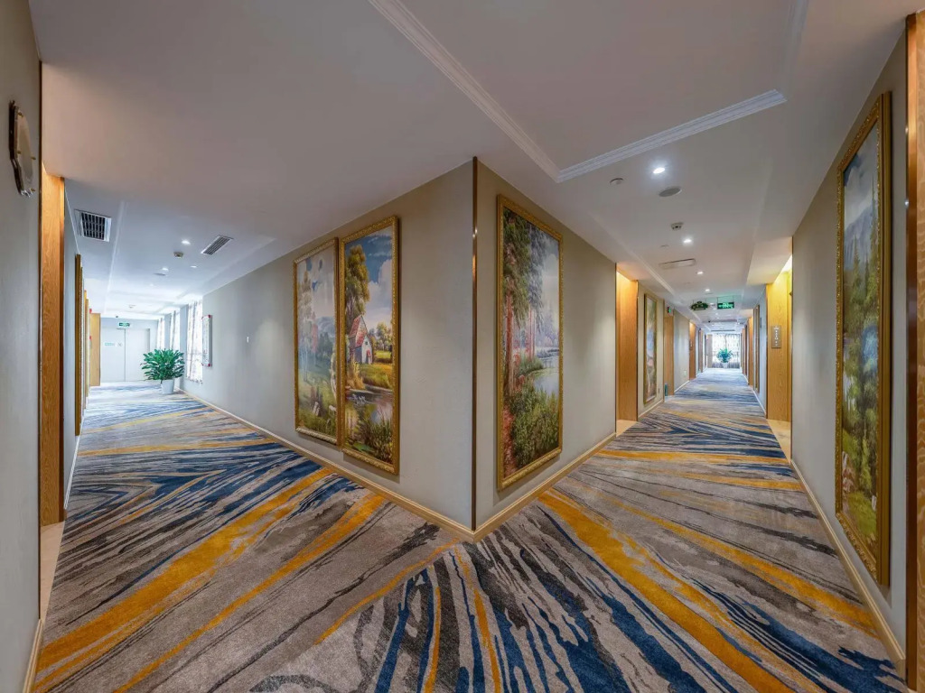Vienna International Hotel (Chongqing Yufu Industrial Park)