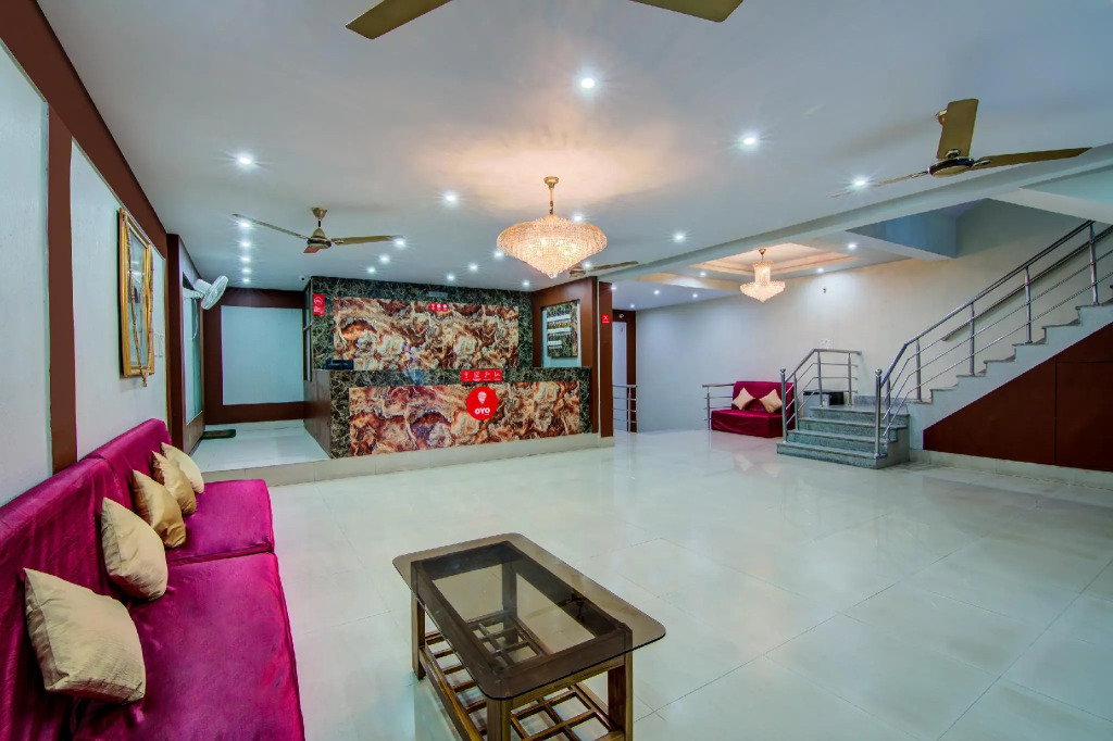 OYO Flagship 14394 Shree Palace