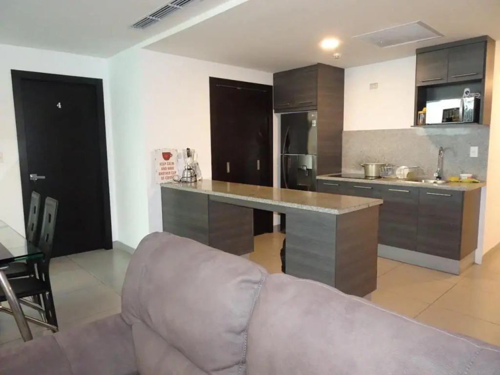 Quo Habitación en Lujoso Departamento a 1 minuto del Aeropuerto