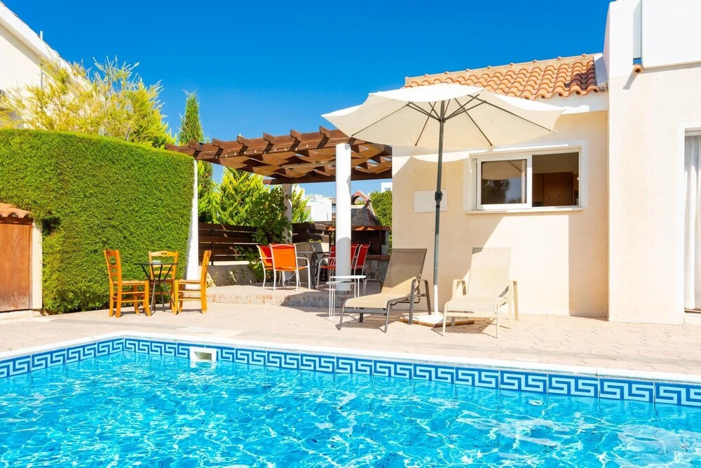 Villa Coral Aura Large Private Pool Walk to Beach A C Wifi Car Not Required Eco-friendly - 3419