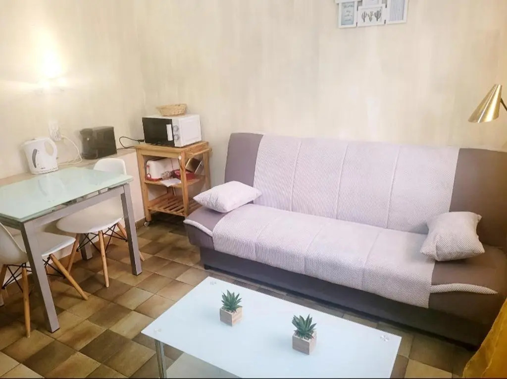 Studio proche de la mer