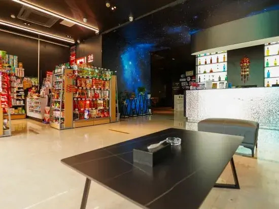 Qianhe Holiday Hotel