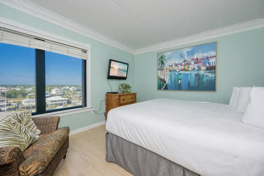 Island Winds East 501 3 Bedroom Condo
