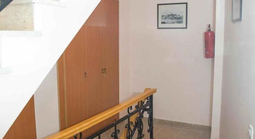 Town Gates Hotel