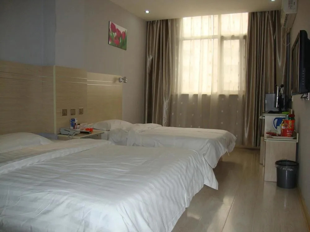 Anyang Lechao Hotel (Railway Station)(安阳乐巢宾馆（火车站店）)