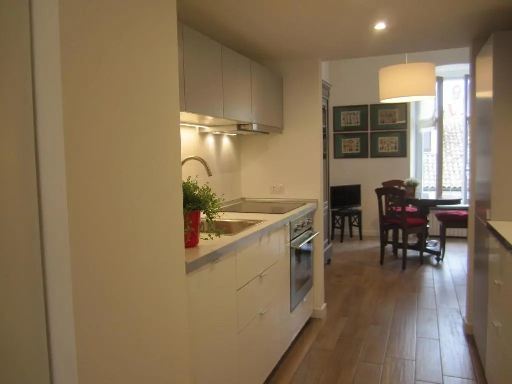 Charming and elegant apartment historic center of Milan