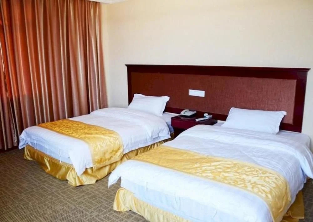 Bamboo Star Hotel- Liyang
