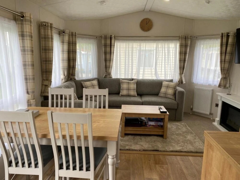 Cozy 2 Bedroom Lodge in Sandown, Isle of Wight