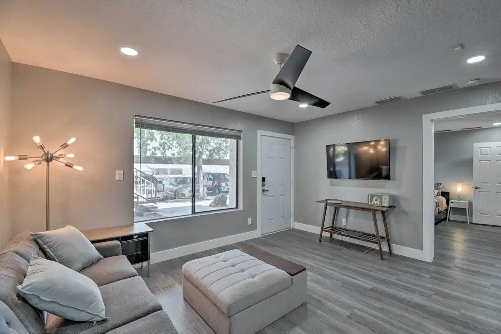 Peaceful Apache Junction Condo ~ 1 Mi to Downtown!