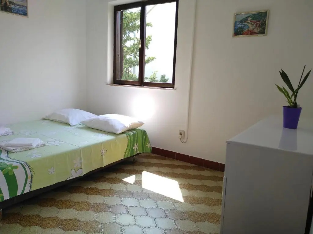 Apartments Vrsalovic