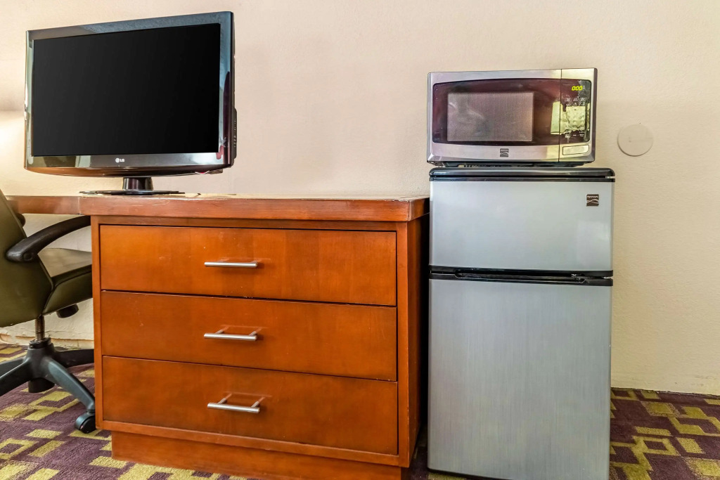 Econo Lodge Zanesville Downtown