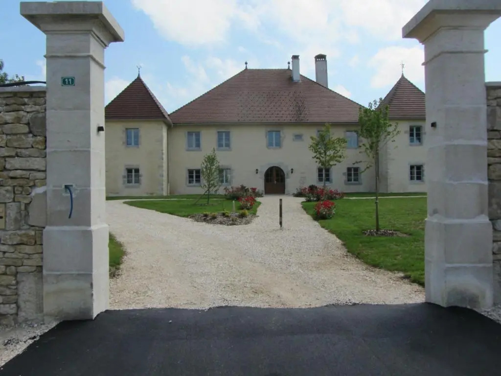 Le relais des deux tours