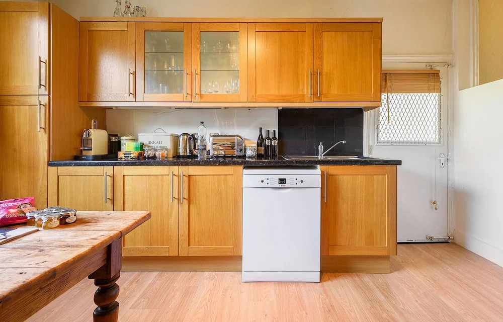 Beautiful 1BR Camden Home