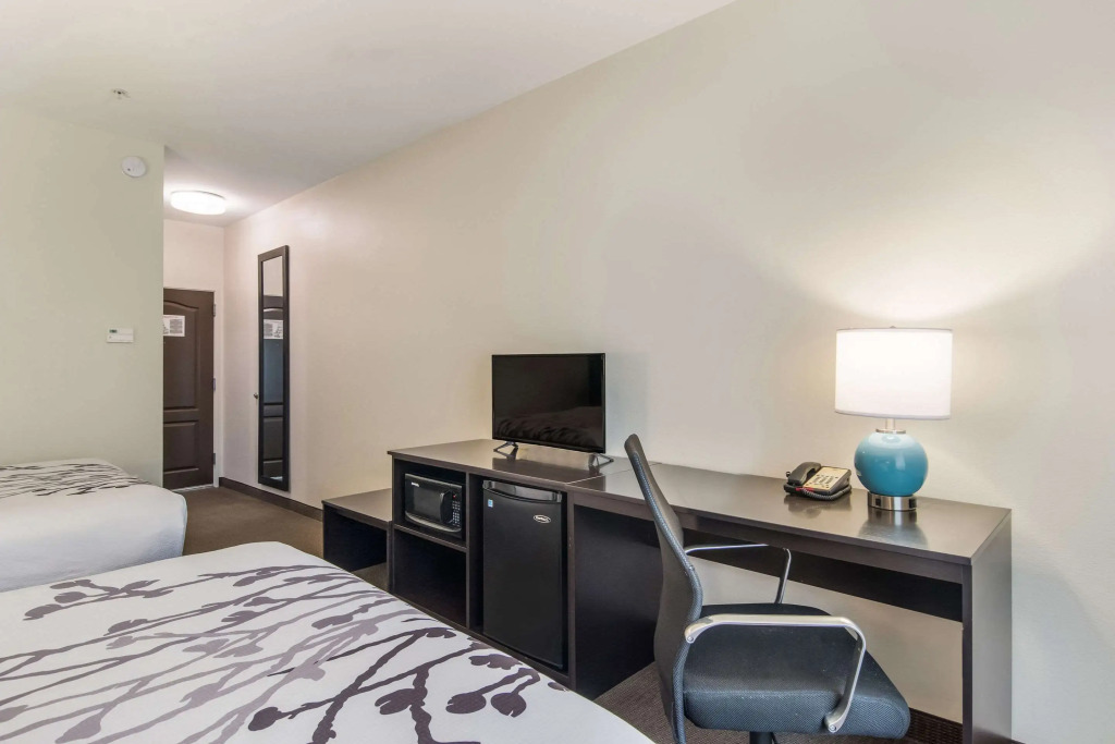 Sleep Inn & Suites At Kennesaw State University