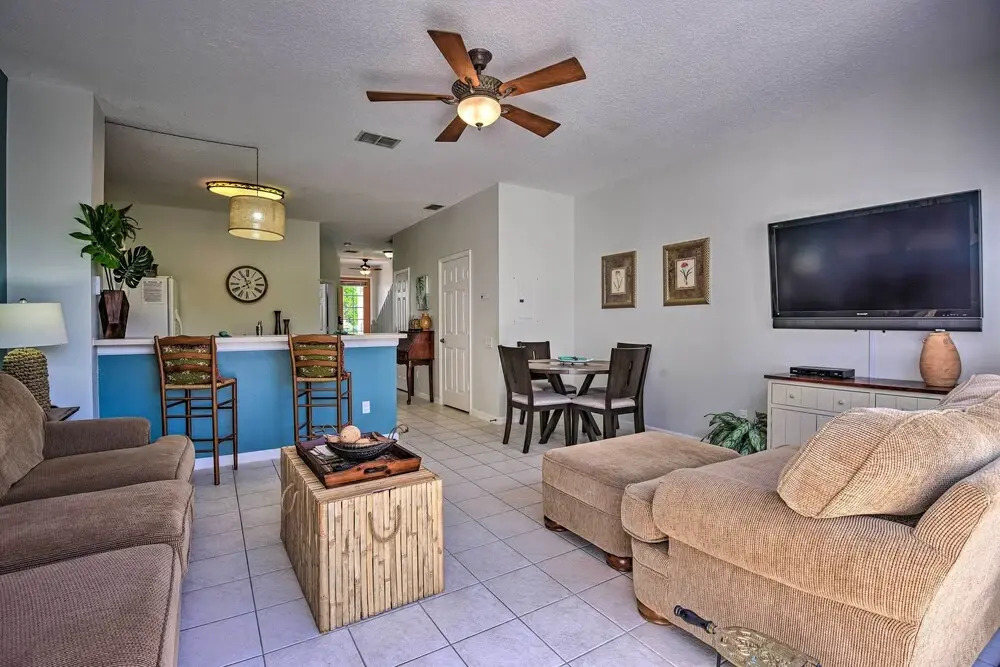 Private Pool Villa, 3mi to Disney with Game Room