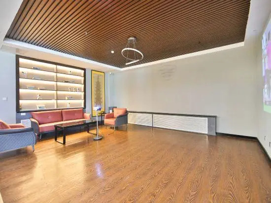 Yanji Charles Hotel