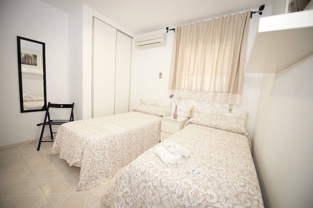 Hostal Avenida