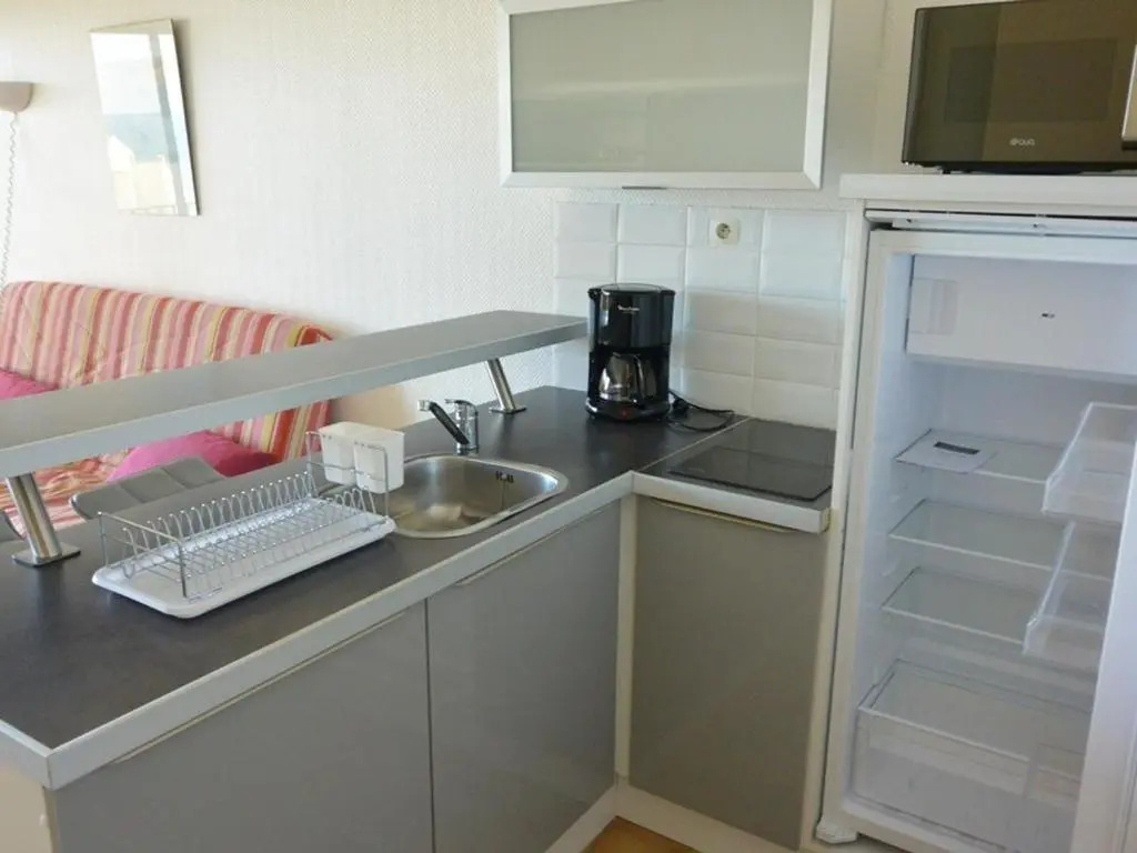 Appartement Cap d'Agde, 1 pièce, 4 personnes - FR-1-607-75