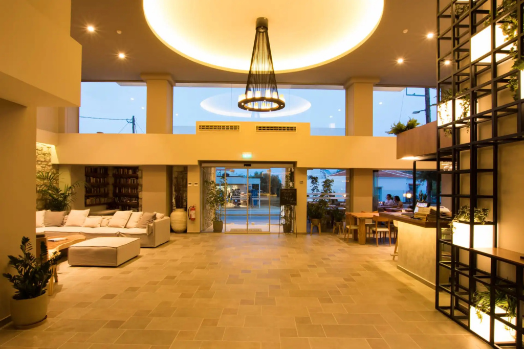 Parasol Luxury Hotel & Suites Adults Only