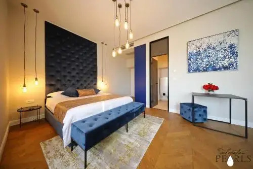 Dalmatian Pearls Deluxe Rooms