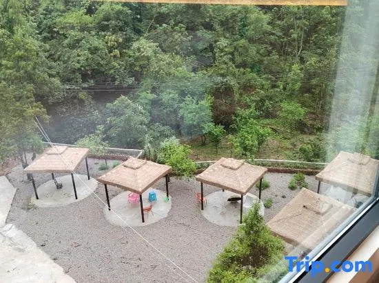 Butterfly Star House