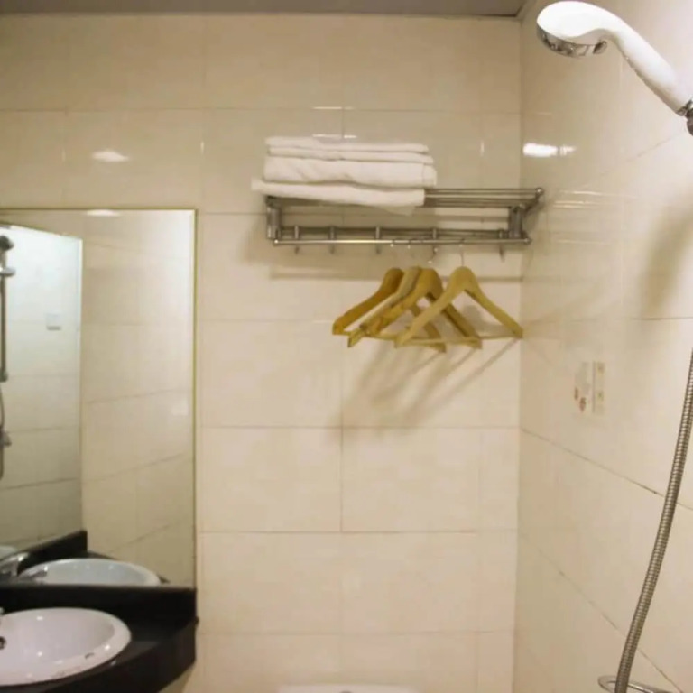 Yimi Hotel Ou Zhuang Metro Station