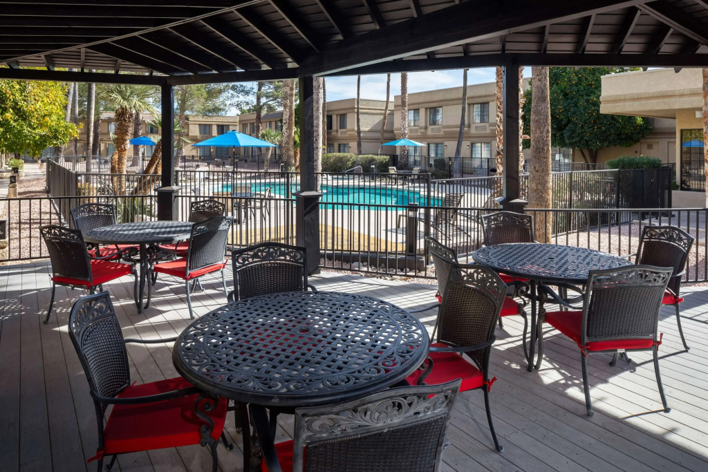 Wyndham Tucson Airport Hotel & Conference Center