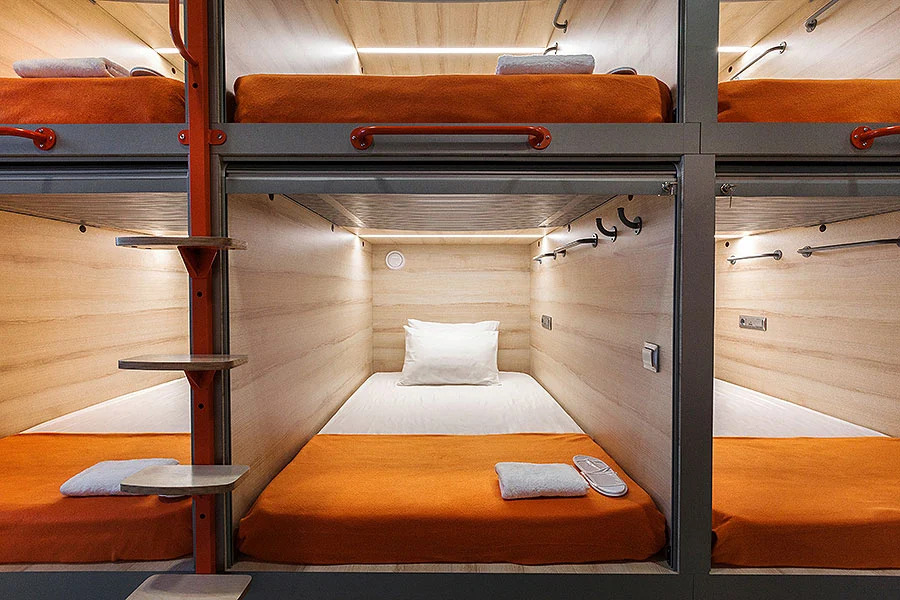 Kapsulny otel «GettSleep AEX»