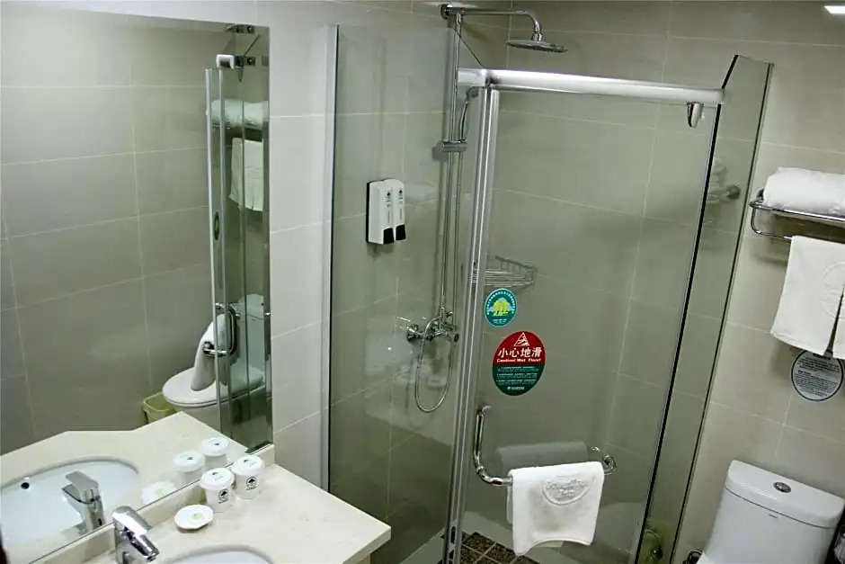 GreenTree Inn Anhui Hefei Railway Station Qinggong Mall Express Hotel