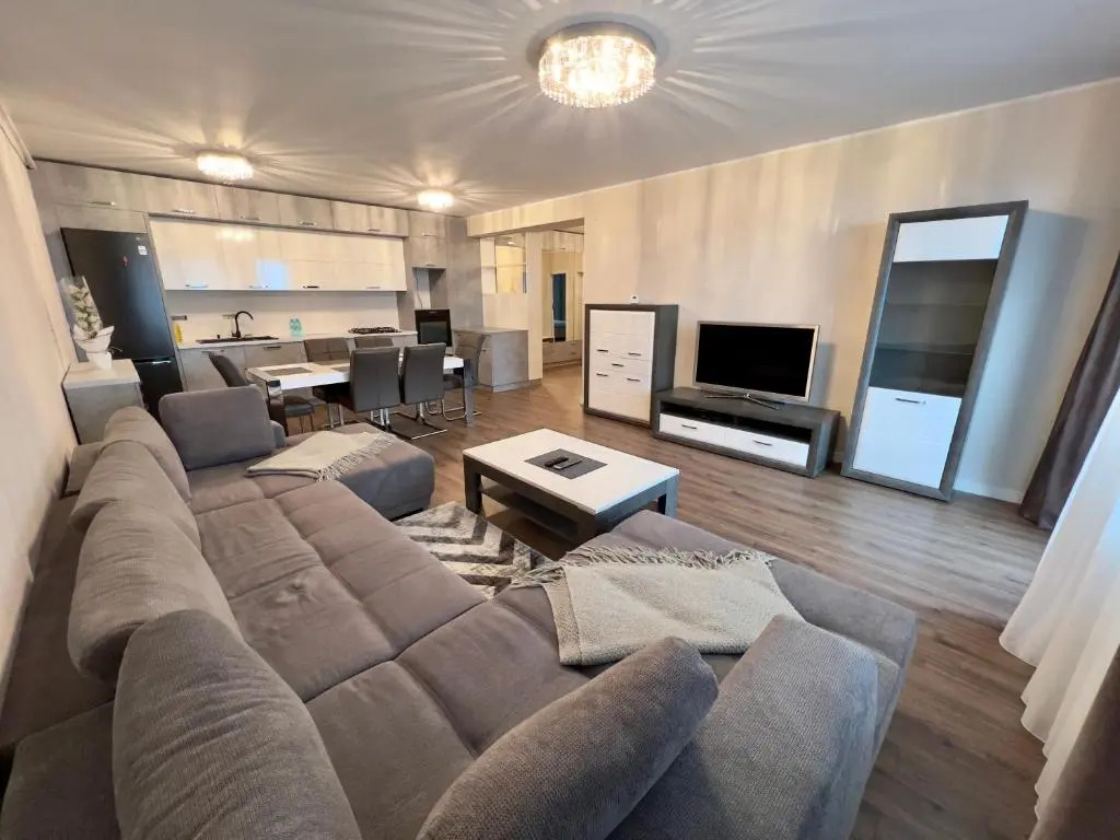 La Pini - Apartament Luxury Bucium