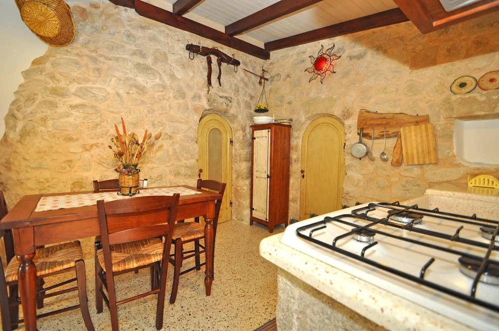 Trullo Dei Beneficati by Salento Affitti