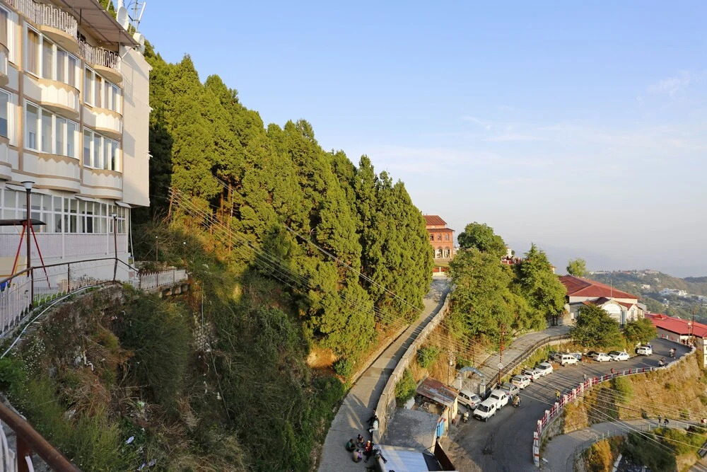 Hotel Raj Deluxe