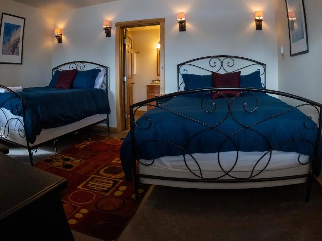 Majestic Valley Wilderness Lodge