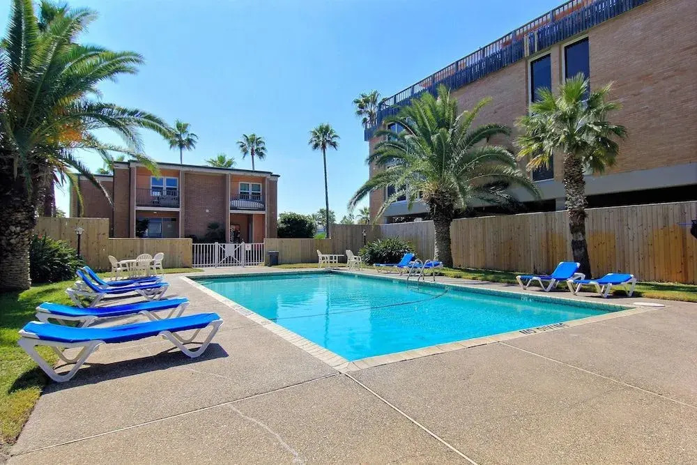Channelview 211 2 Bedrooms 2 Bathrooms Condo