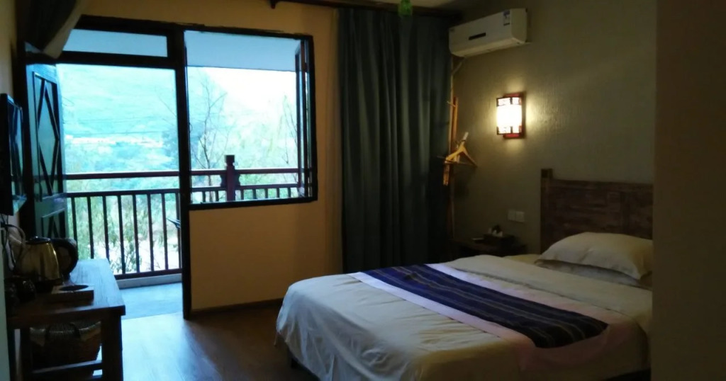 Guilin Lotus Hotel