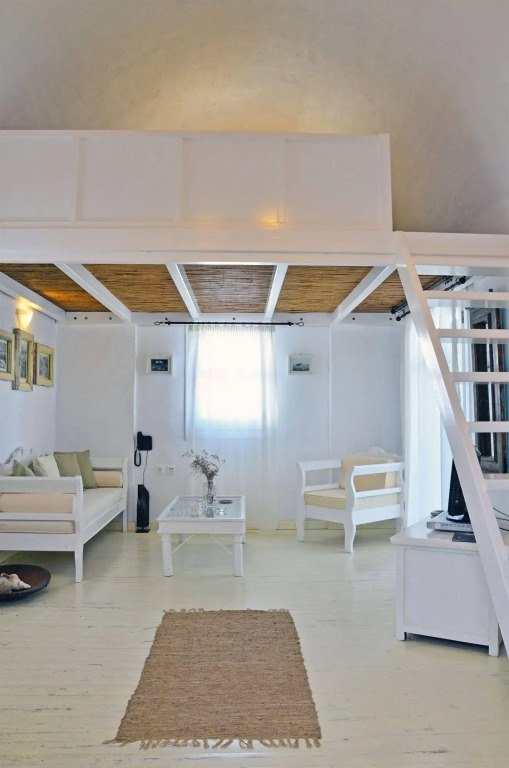 Tholaria Boutique Hotel