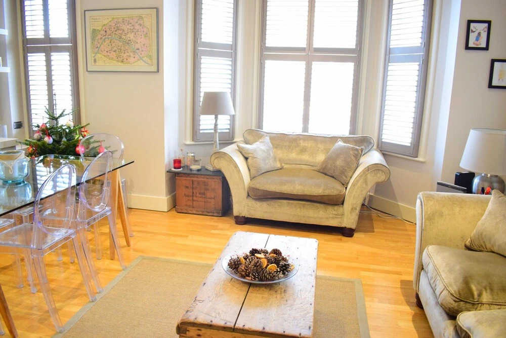 1 Bedroom Flat With Patio in Battersea