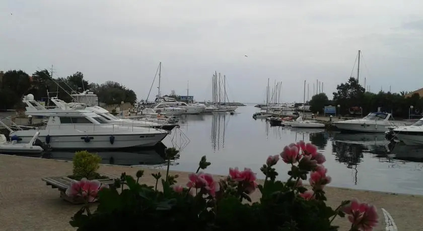 Trilocale Le Genuasi San Teodoro