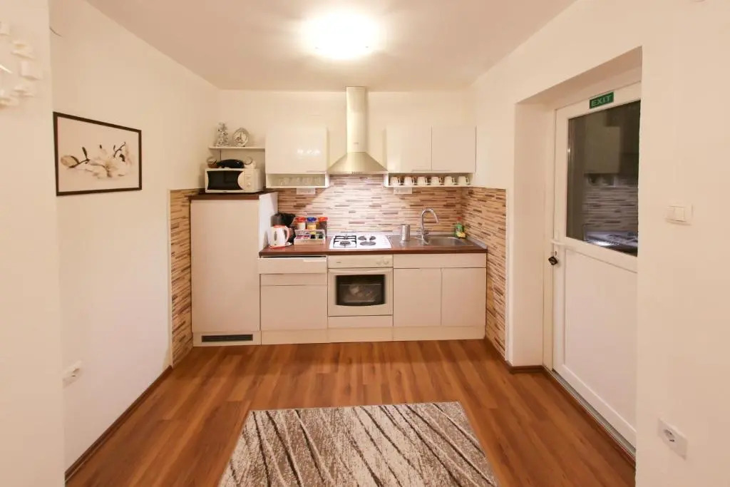 Apartmani "Mimoza"