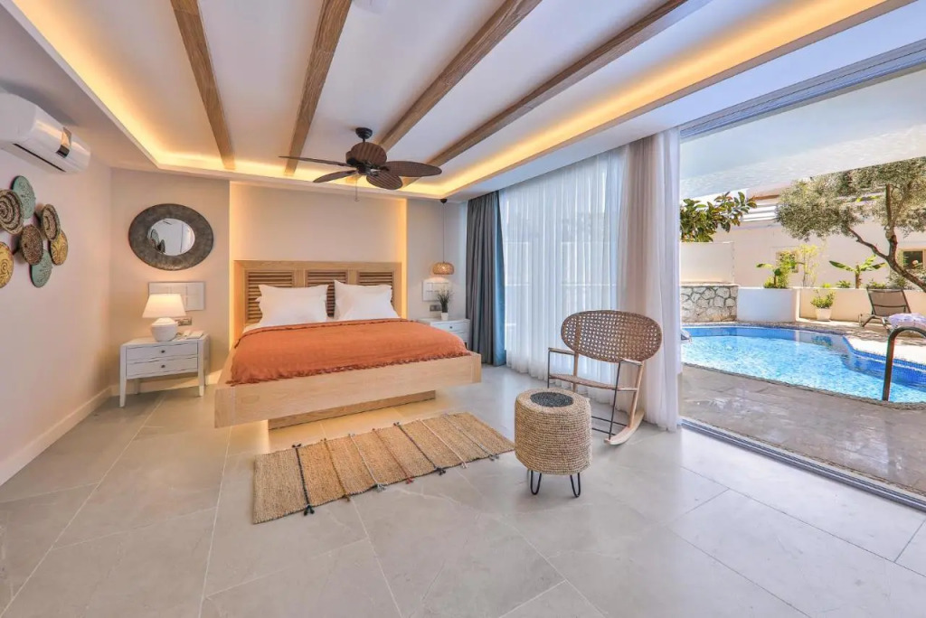 Kalkan Saray Suites Hotel