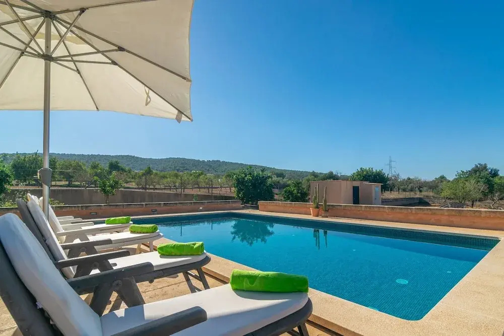 Cas General - Villa With Pool