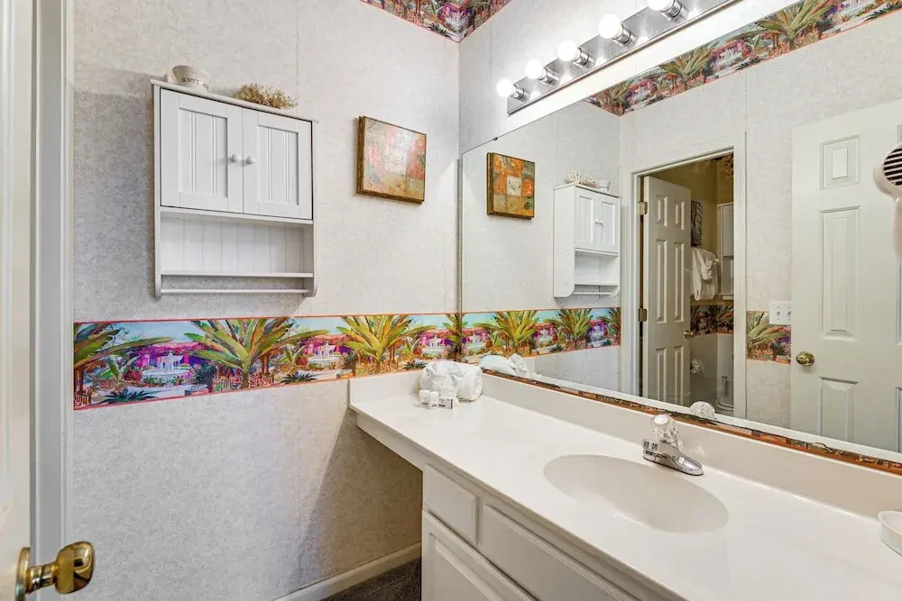 4 Mi to Ocean: Myrtle Beach Condo w/ Resort Perks