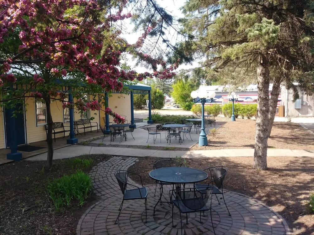 Thayer's Historic Bed n' Breakfast