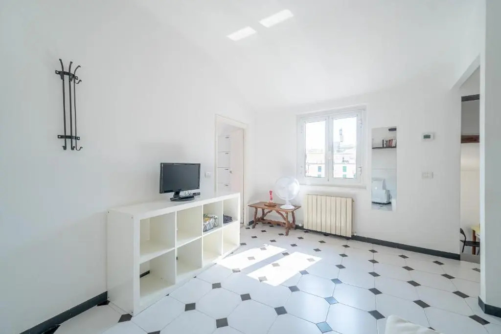 NEW!Apt 2 min walk from the Beach of Voltri